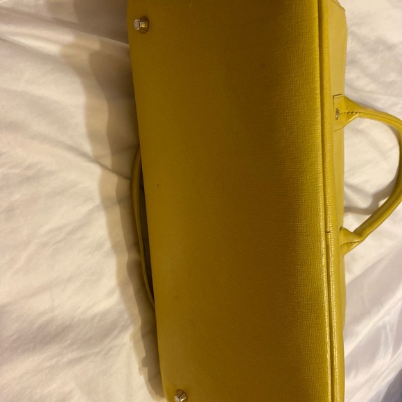 Pre-owned Mustard yellow handbag - Picture 3 of 7